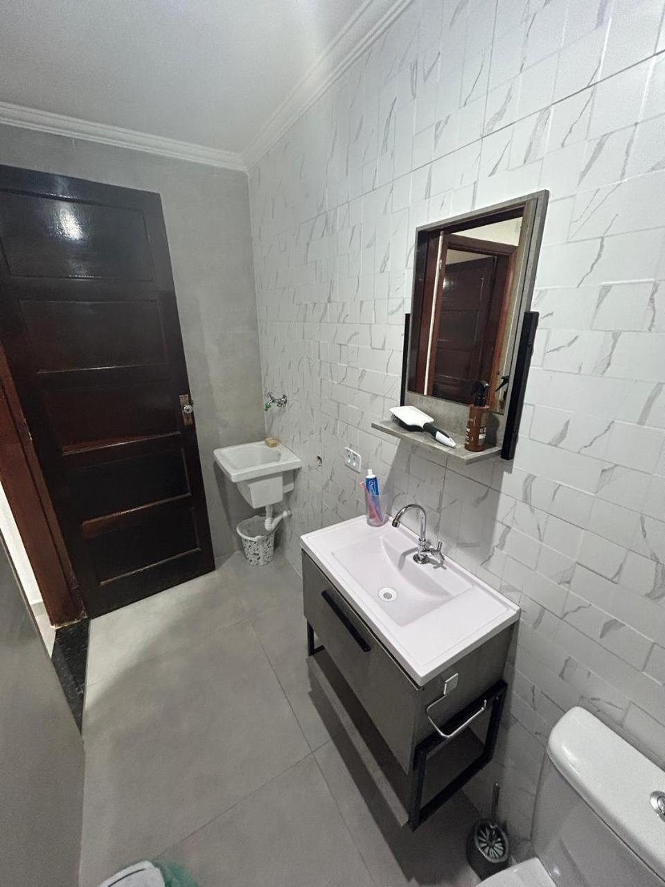Apartamento 108 Condominio Serena A 150 Metros Da Praia - Guilhermina - Praia Grande Экстерьер фото